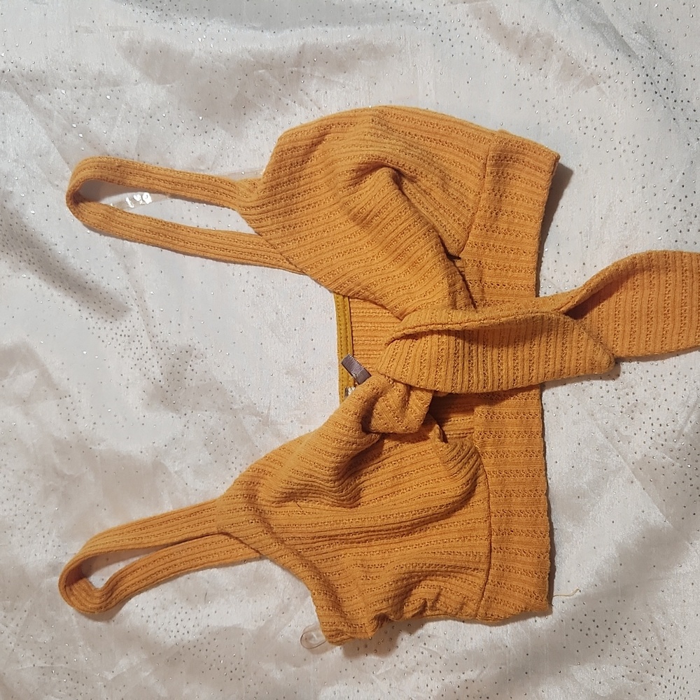A Ellen top for women size S